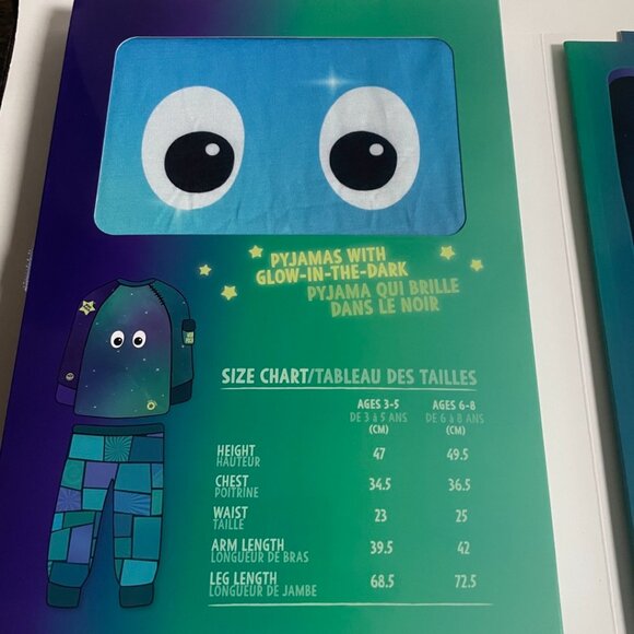My Magic Pyjamas – Glow-in-the-Dark Storybook & Pajama Set - Picture 4 of 14